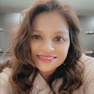 Meet your Posher, Armelinda